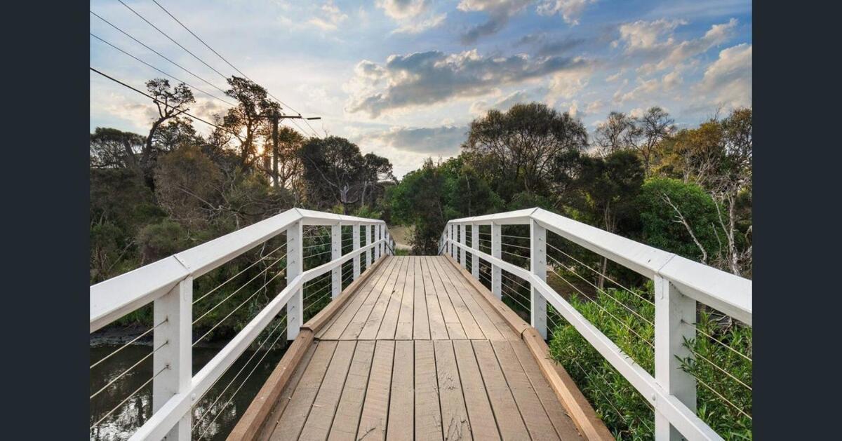 Appartamento Beach-Side Retreat Frankston Esterno foto